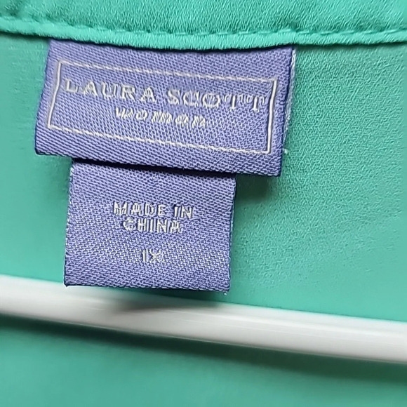 Karen Scott Woman Blouse Sz 1X Like New - Picture 2 of 9